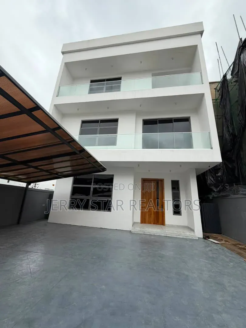 5bdrm Duplex in Old Ikoyi for sale in Old Ikoyi