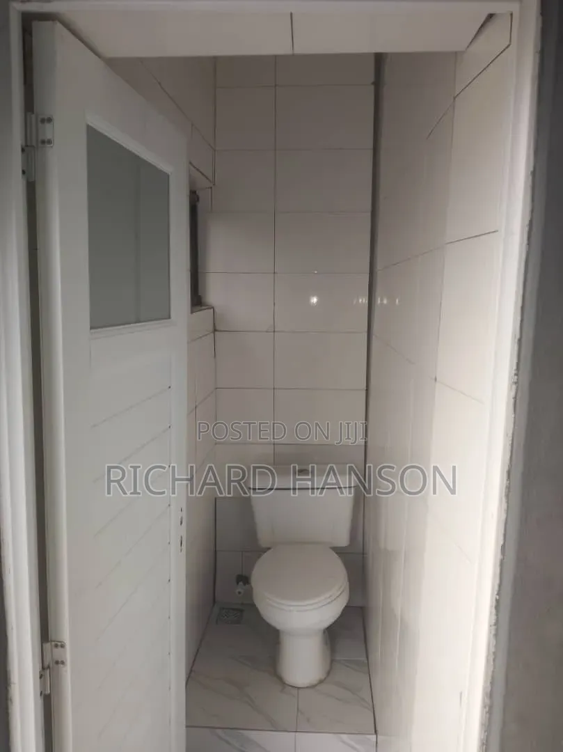 Mini Flat in First Unity, Ajah for rent in Ajah
