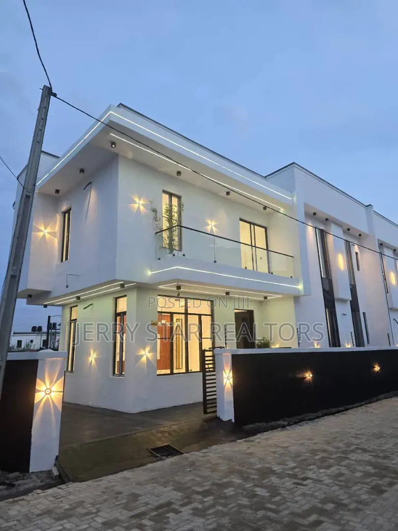 4bdrm Duplex in Lekkipalm City, Ado / Ajah for sale in Ado / Ajah