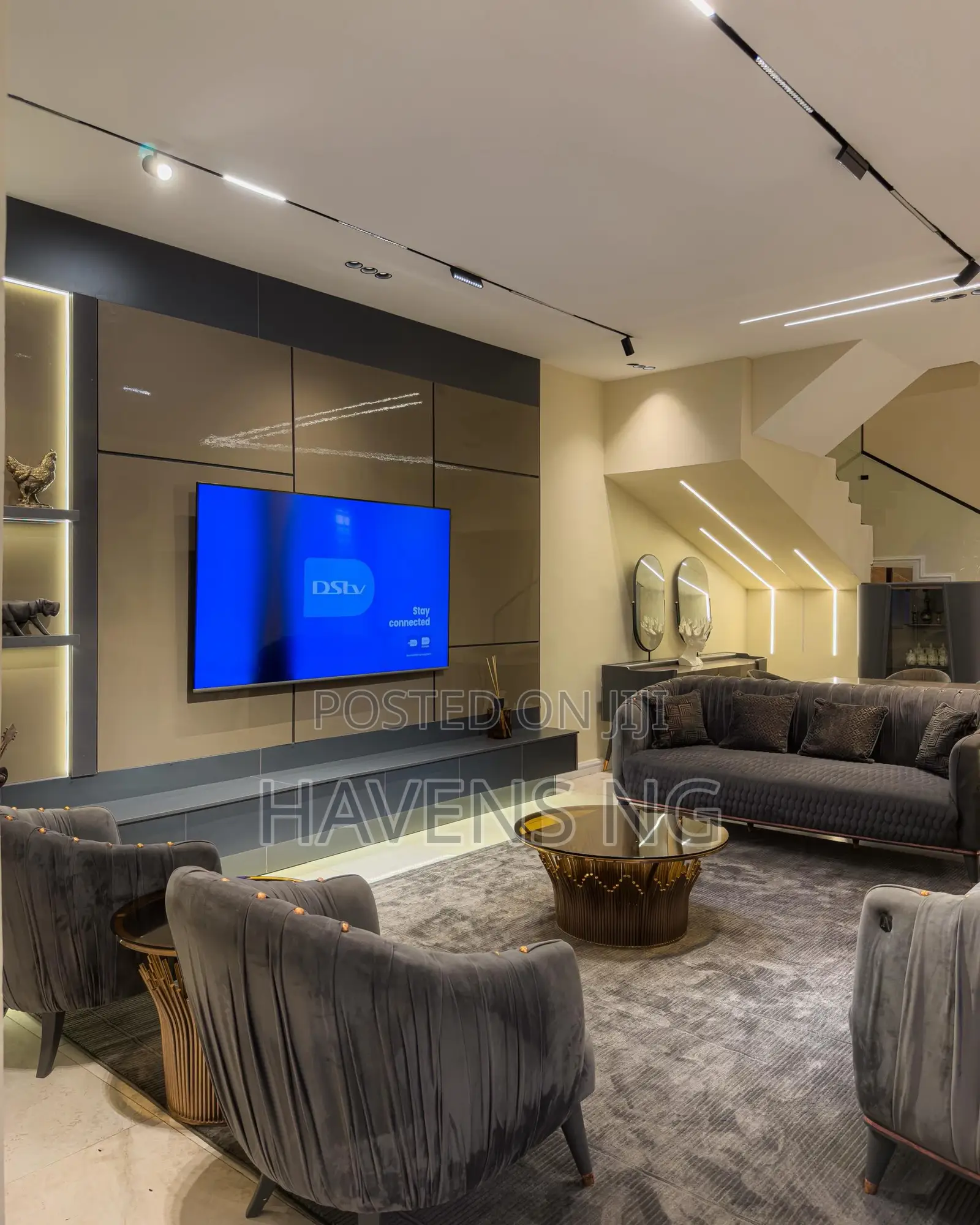 Newly Launched 4-Bedroom Self-Compound With Ps5, Game Room Bathtub in Osapa london