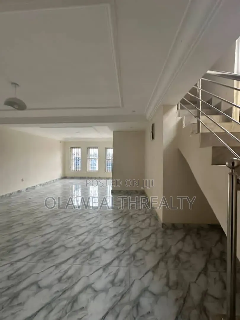 3bdrm Duplex in Okebadan Estate, Ibadan for rent in Ibadan