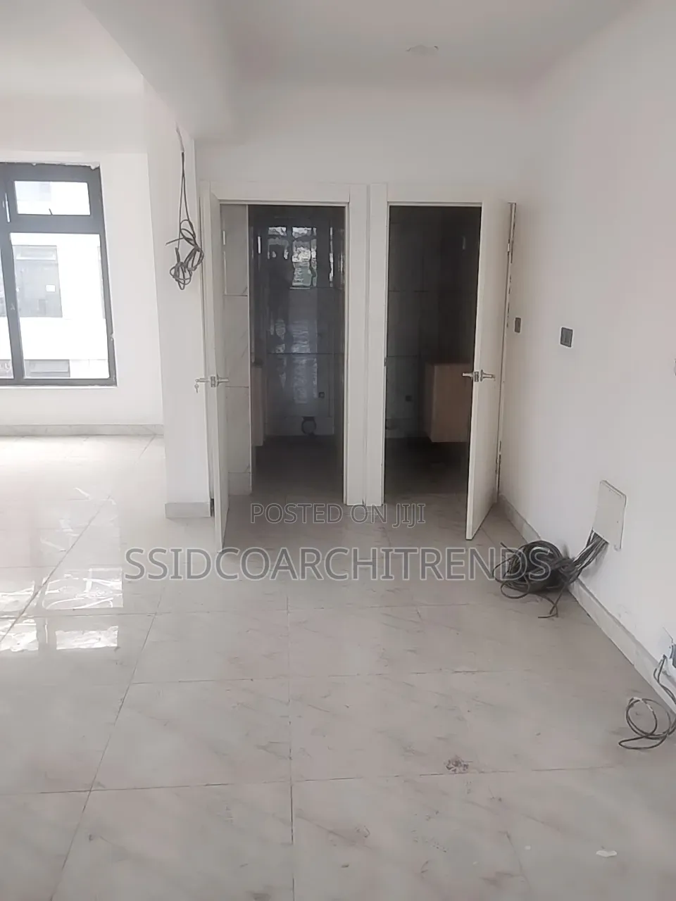 215sqms/40sqms Shop Space Available for Lease at Sangotedo 25m/6m in Sangotedo