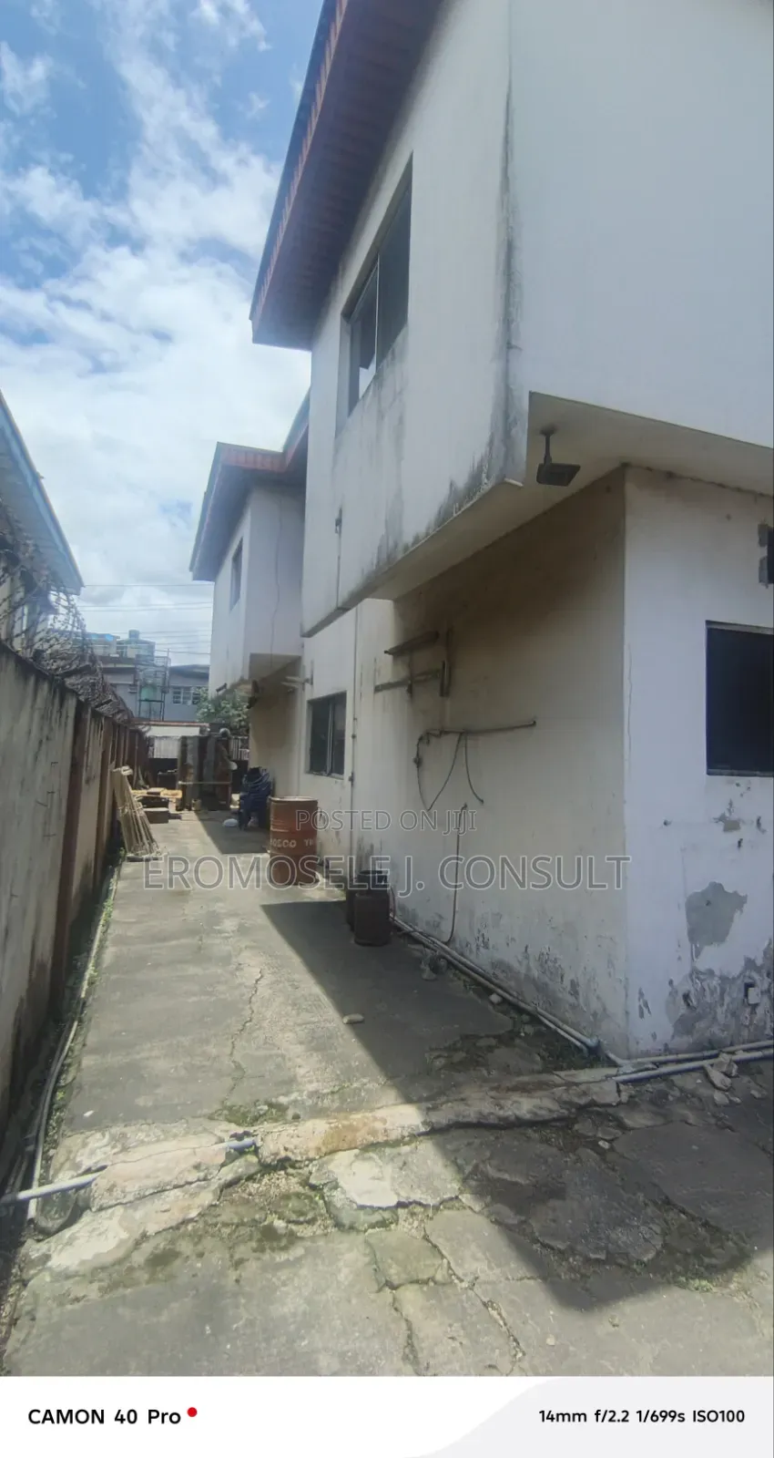 Prime Commercial Property at the Hub of Oshodi in Oshodi Expressway