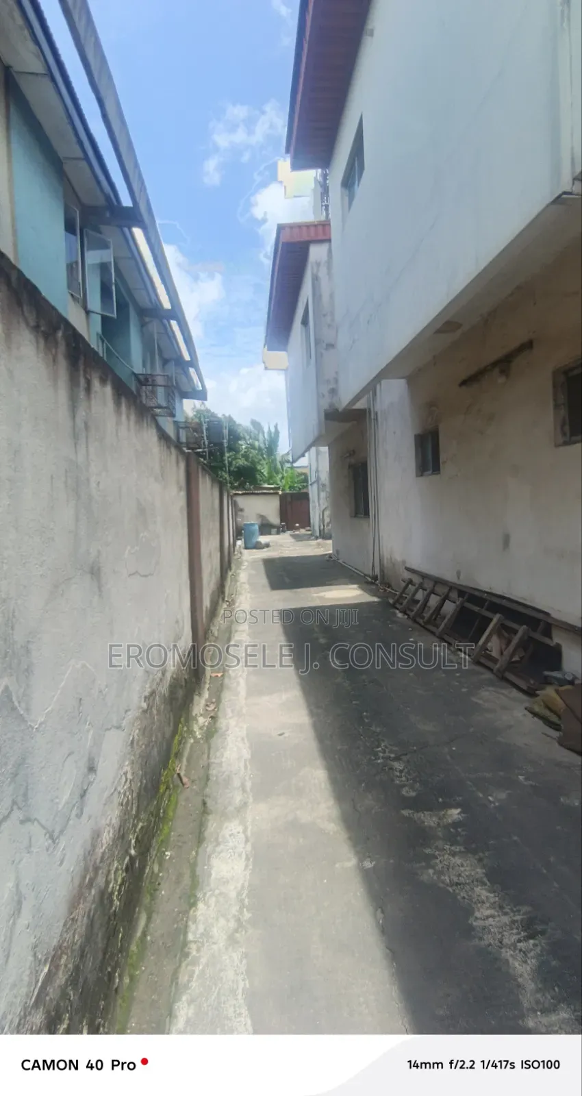 Prime Commercial Property at the Hub of Oshodi in Oshodi Expressway