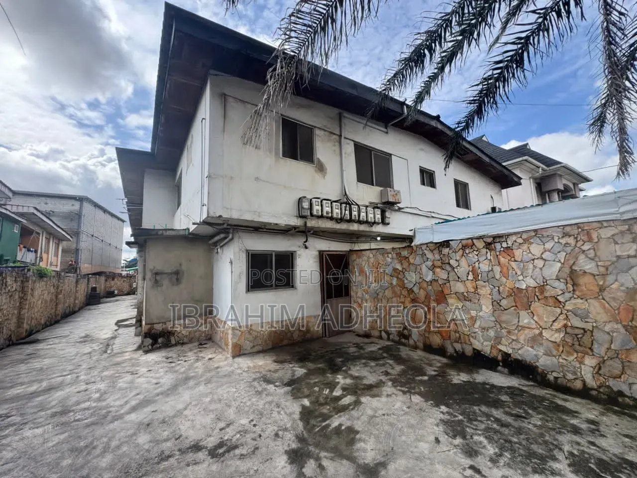 Land Measuring 700sqm With a Demolishable Building on It, in Ogba GRA