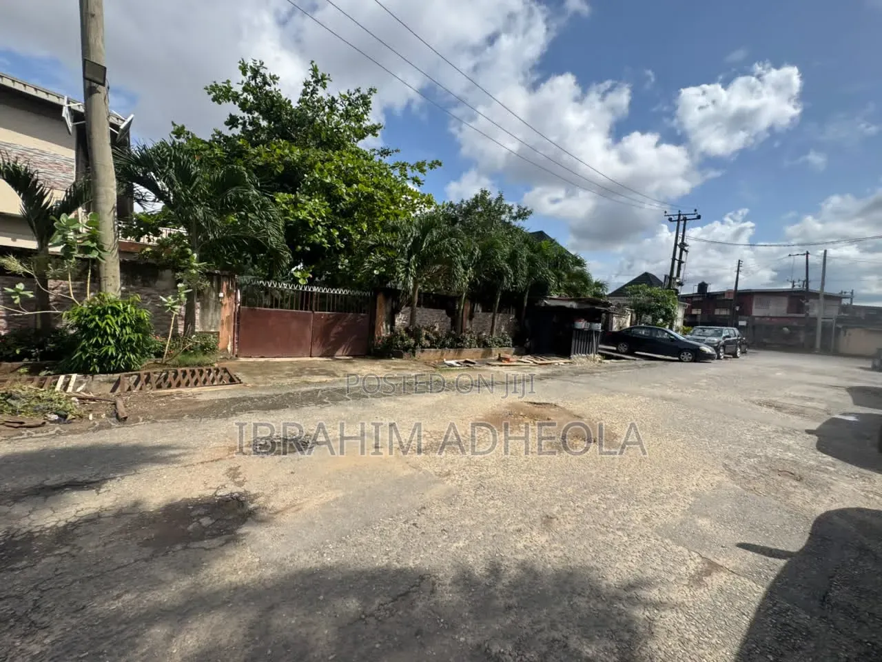 Land Measuring 700sqm With a Demolishable Building on It, in Ogba GRA