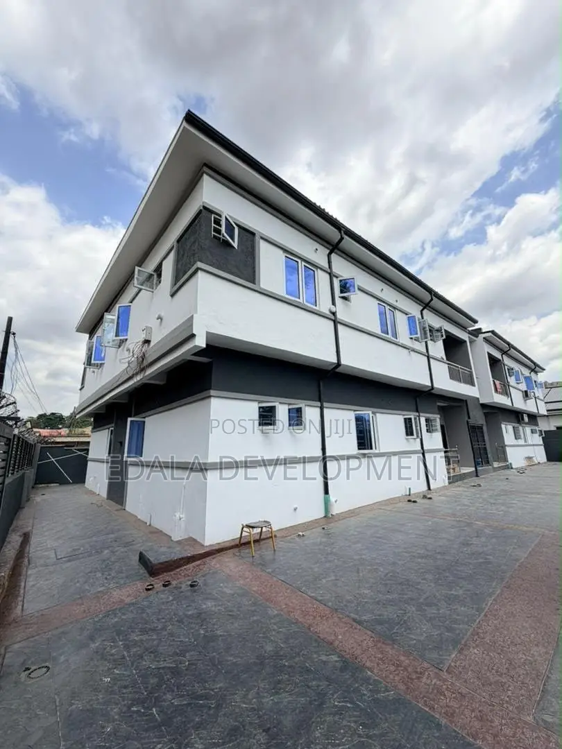 2bdrm Apartment in Oregun for sale in Oregun