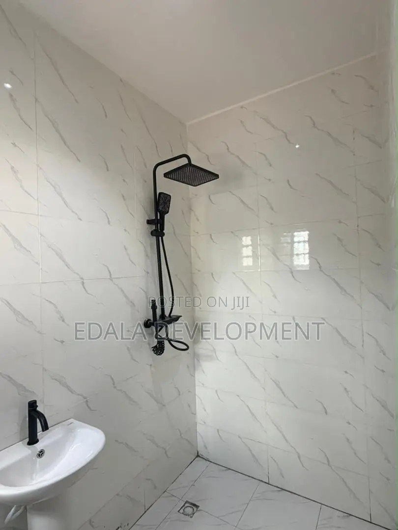 2bdrm Apartment in Oregun for sale in Oregun