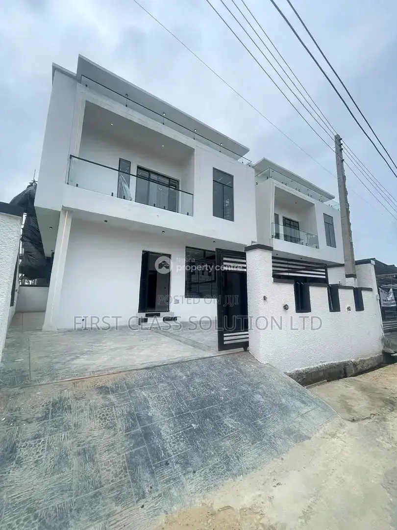 4bdrm Duplex in Sangotedo for sale in Sangotedo