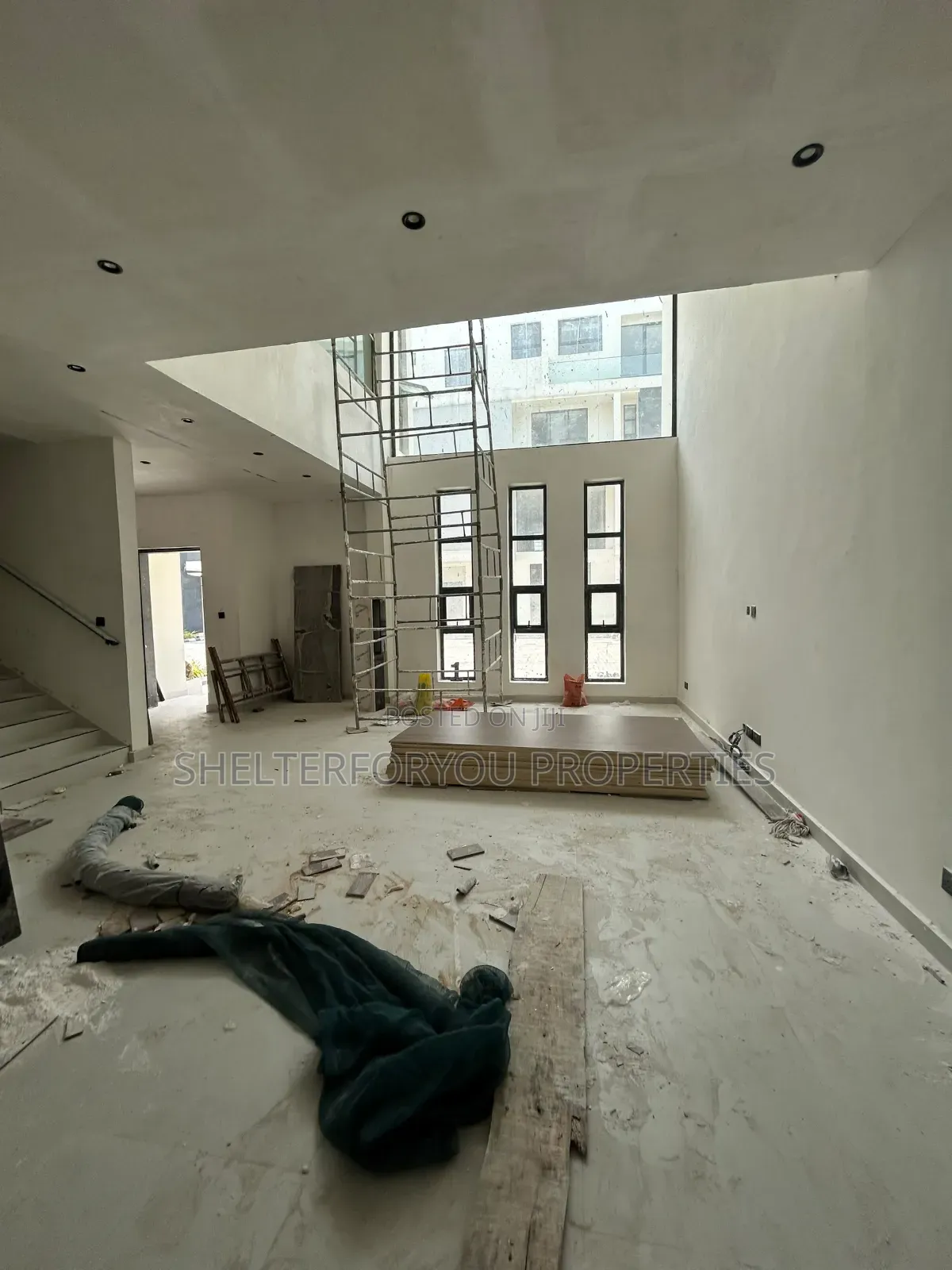 4bdrm Duplex in Lekki Phase 1 for sale in Lekki Phase 1