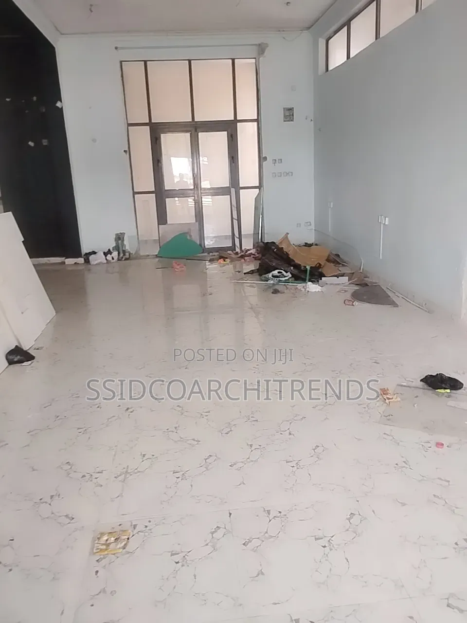 Shop Space Available for Lease 100sqms and 50sqms at Sangotedo in Sangotedo