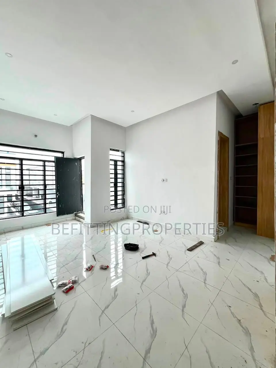 4bdrm Duplex in Ikota for sale in Ikota
