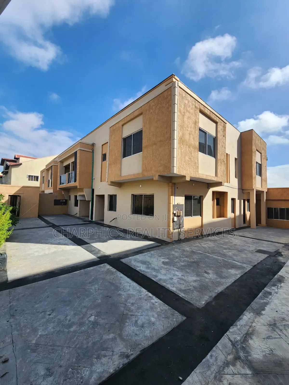 Two Units of 3bedroom Duplex One Units of 3bedroom at Maryland Estate. in LSDPC Maryland Estate