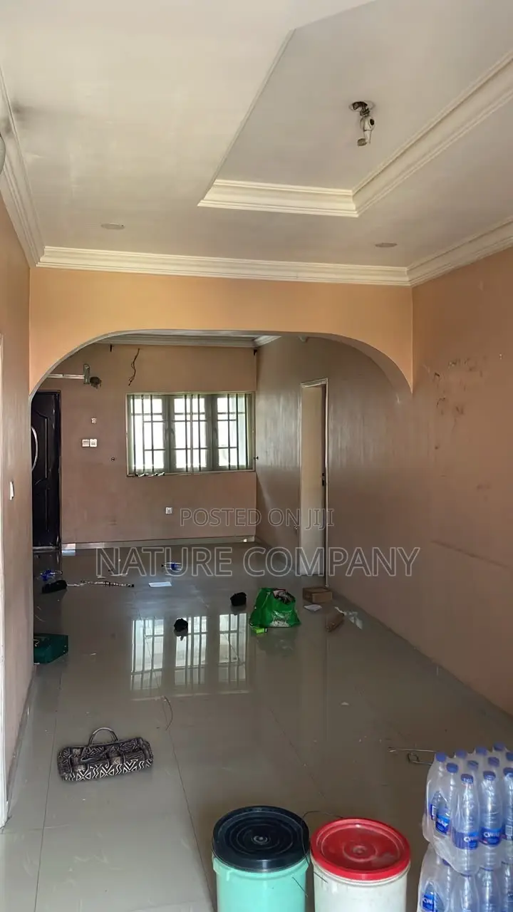 3bdrm Block of Flats in Omole Phase 2 for rent in Omole Phase 2