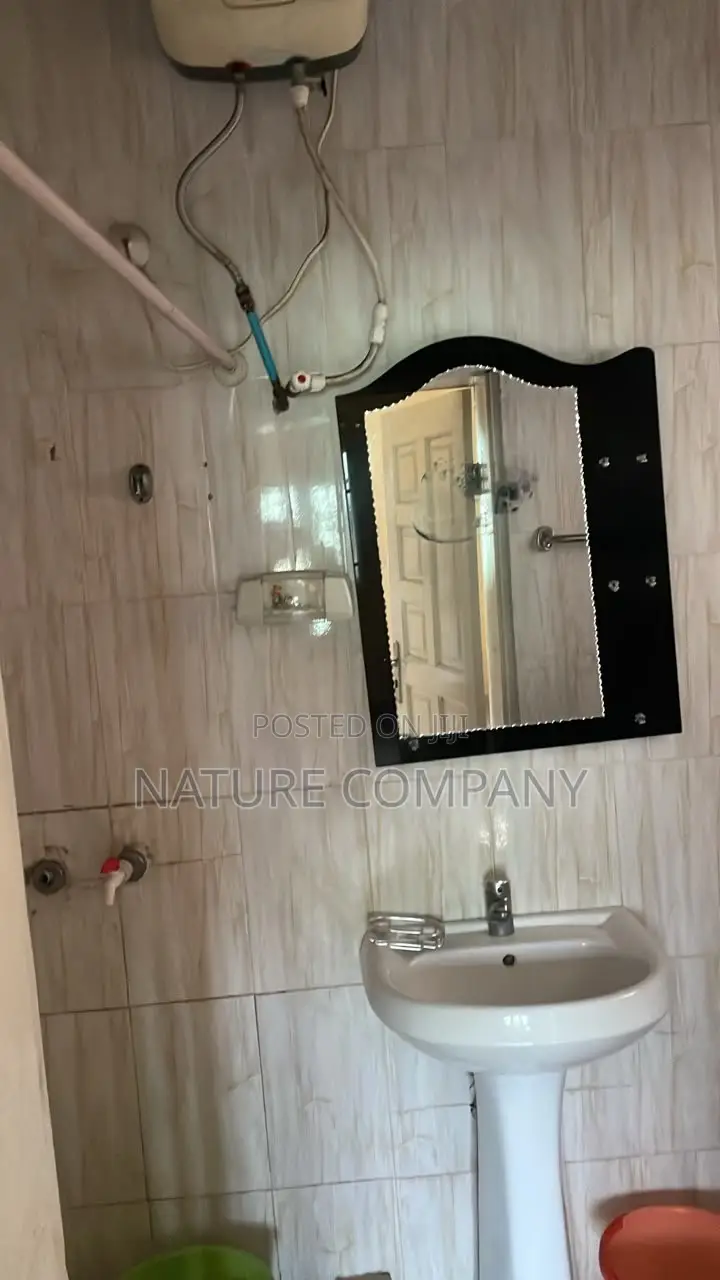 3bdrm Block of Flats in Omole Phase 2 for rent in Omole Phase 2