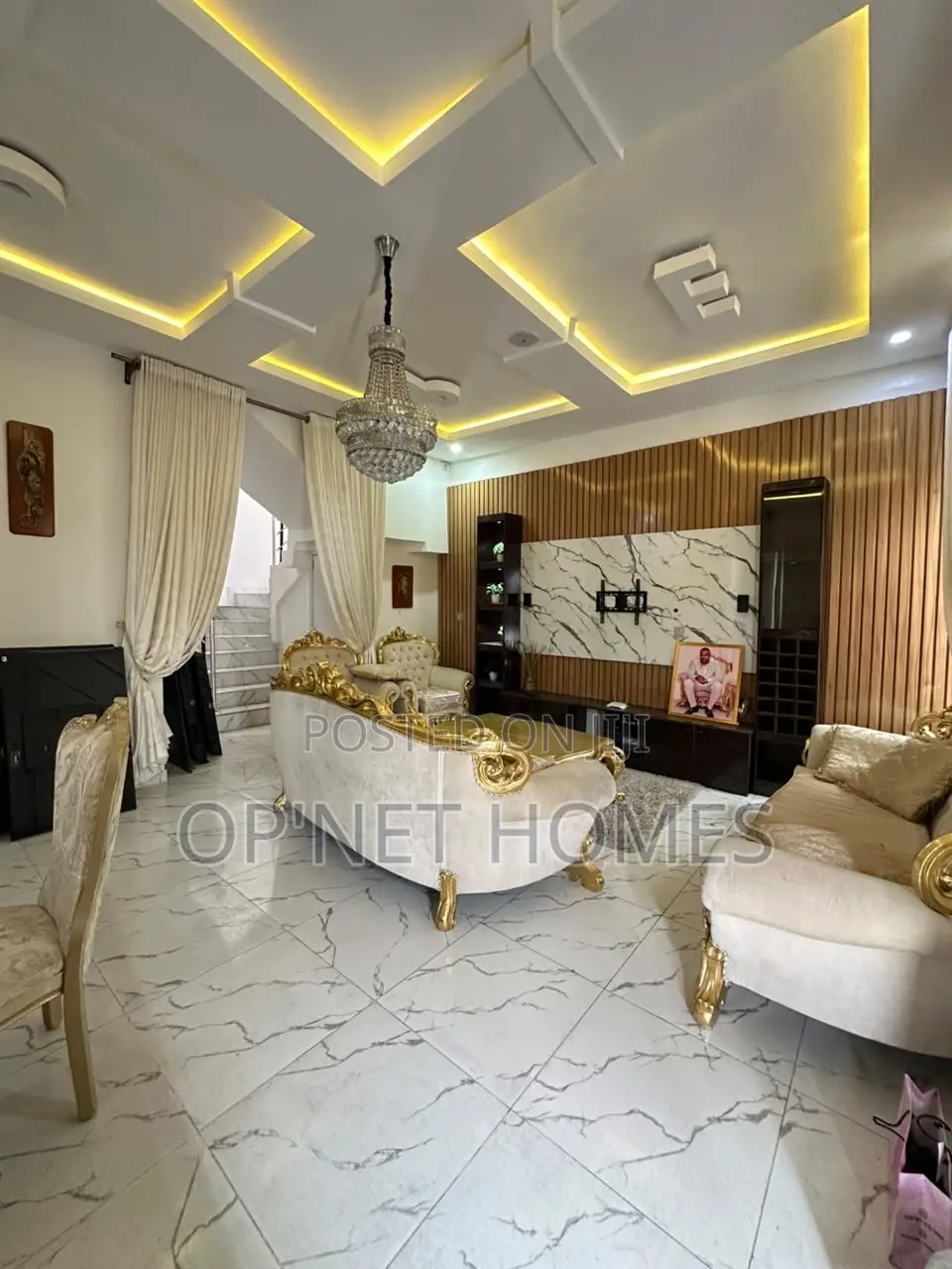 Furnished 4bdrm Duplex in Lekki for sale in Lekki