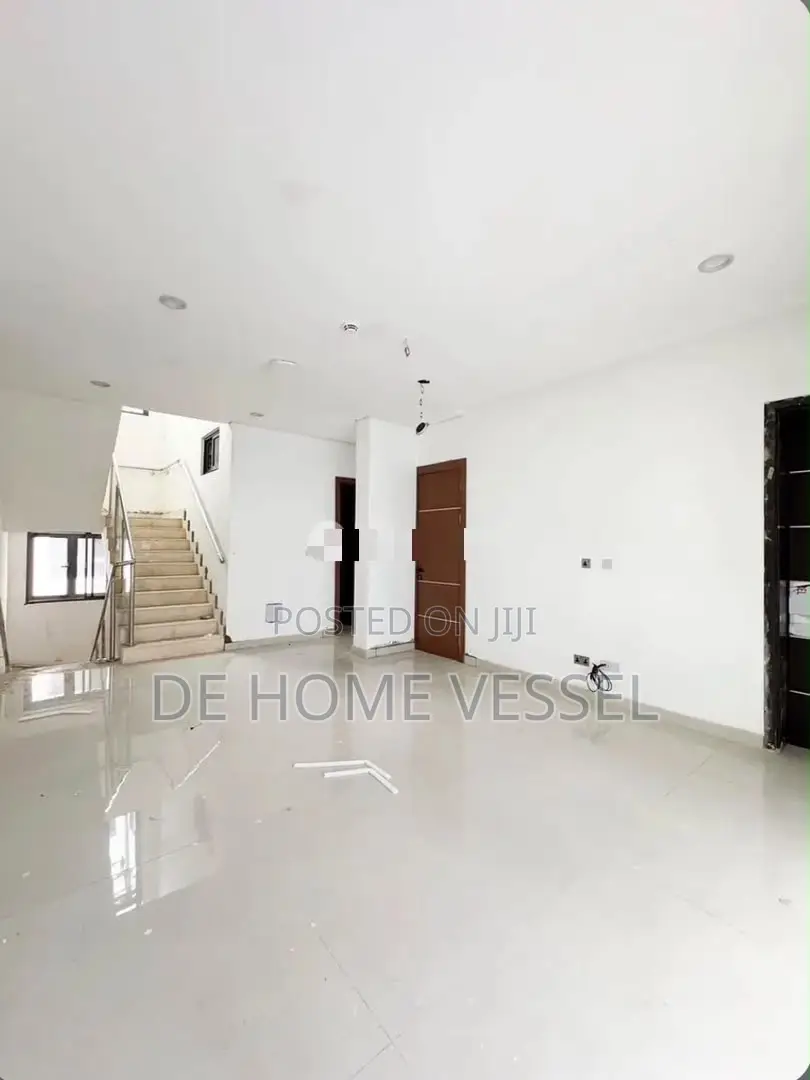 6bdrm Duplex in Old Ikoyi for sale in Old Ikoyi