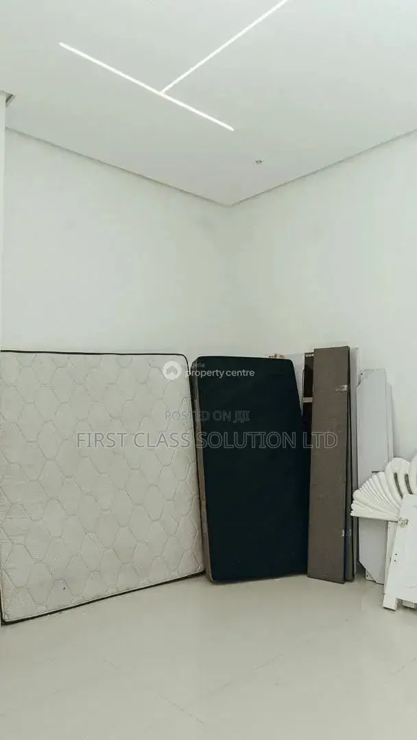 3bdrm Apartment in Lekki Phase 1 for rent in Lekki Phase 1