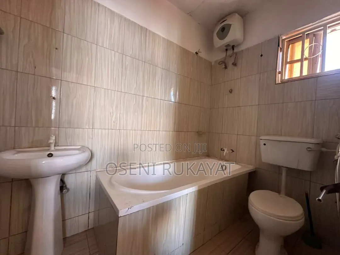 3bdrm Apartment in Wuye for rent in Wuye