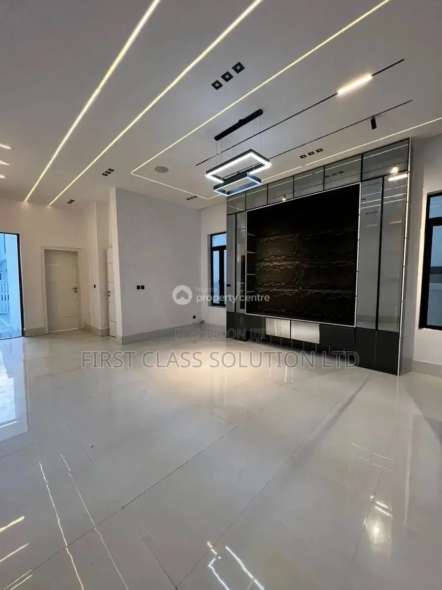5bdrm Duplex in Abraham Adesanya Estate for sale in Abraham Adesanya Estate
