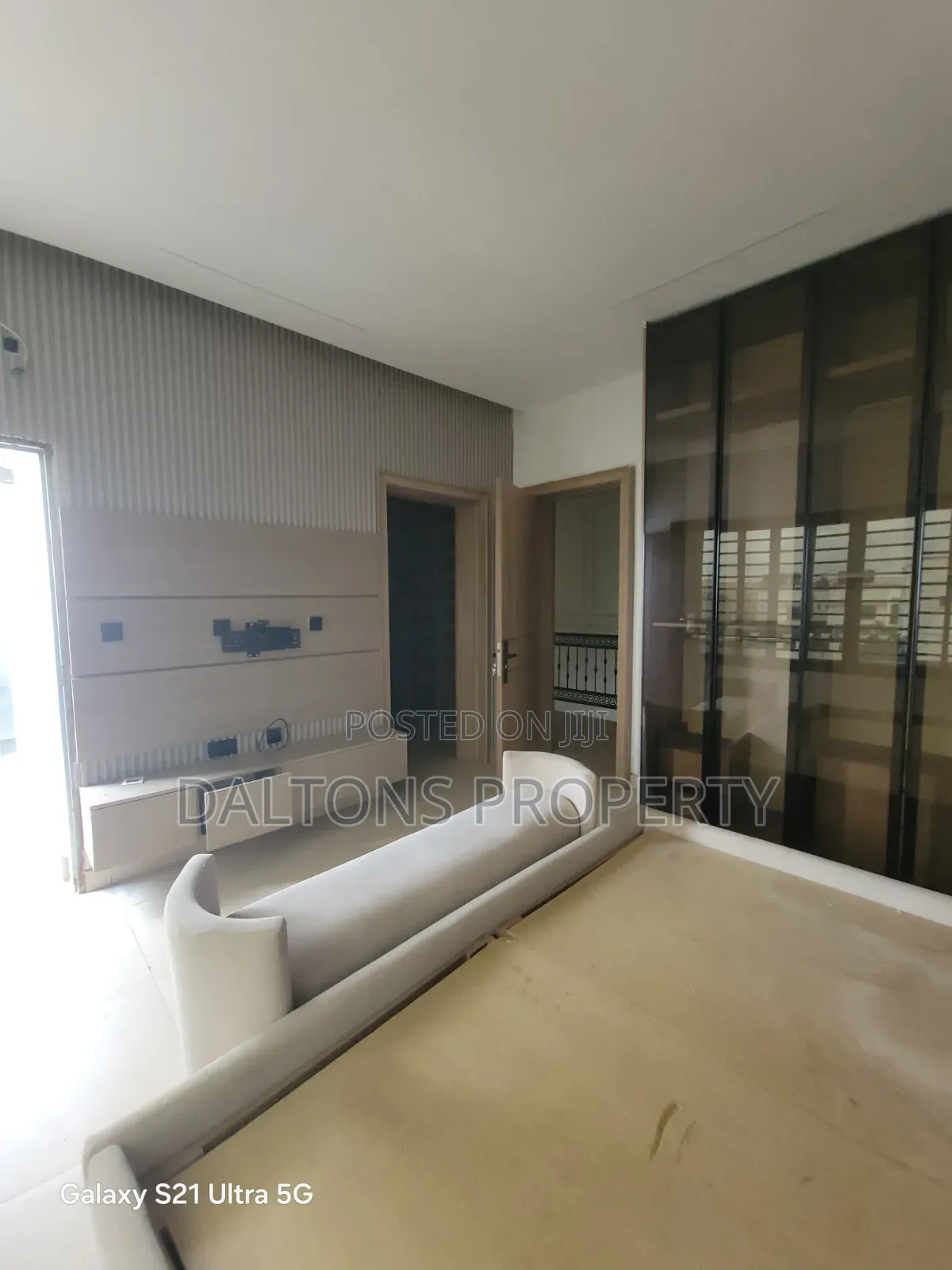 4bdrm Duplex in Luxury, Sabon Lugbe for sale in Sabon Lugbe
