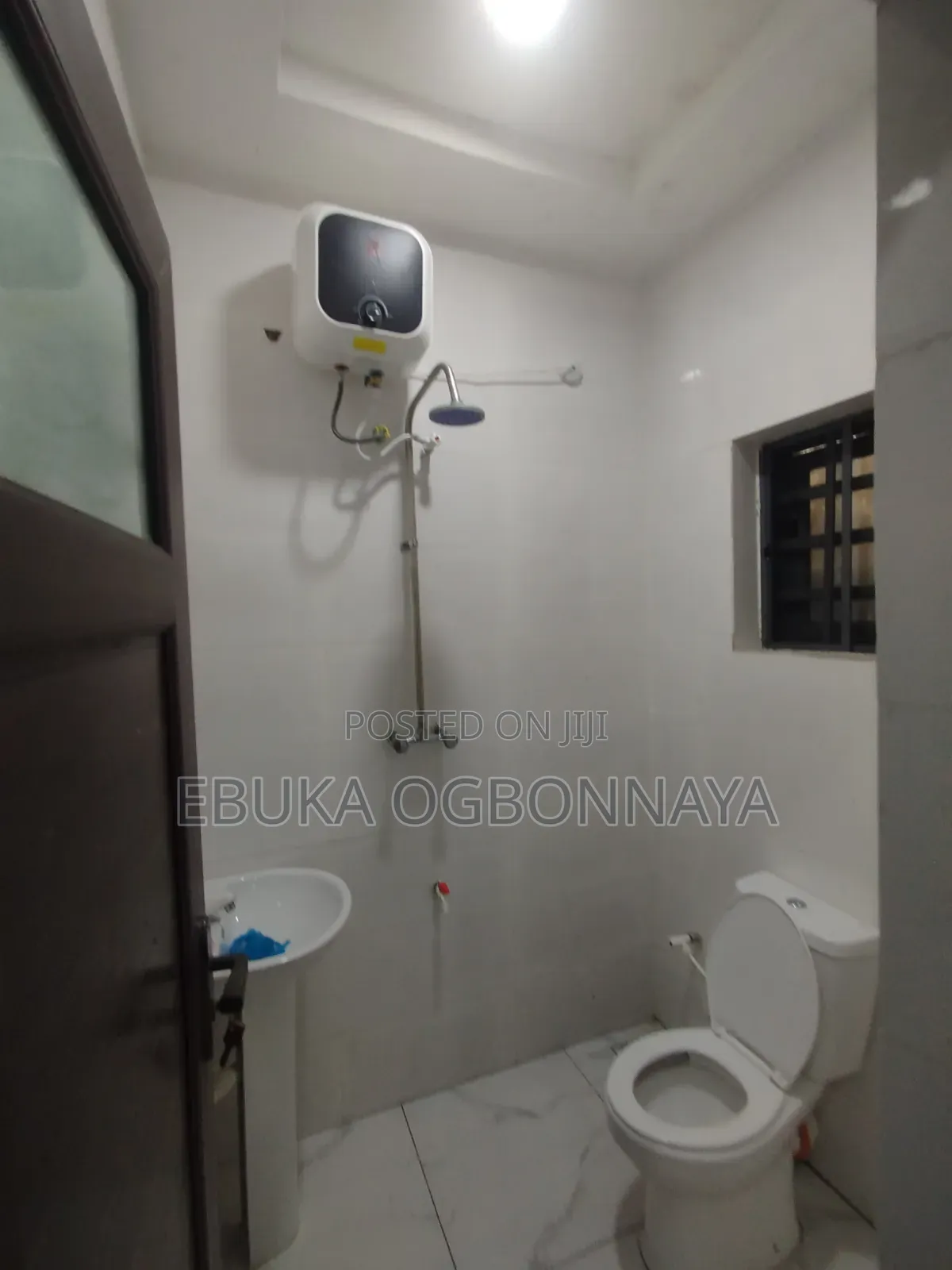 2bdrm Block of Flats in Sars Road, Port-Harcourt for rent in Port-Harcourt