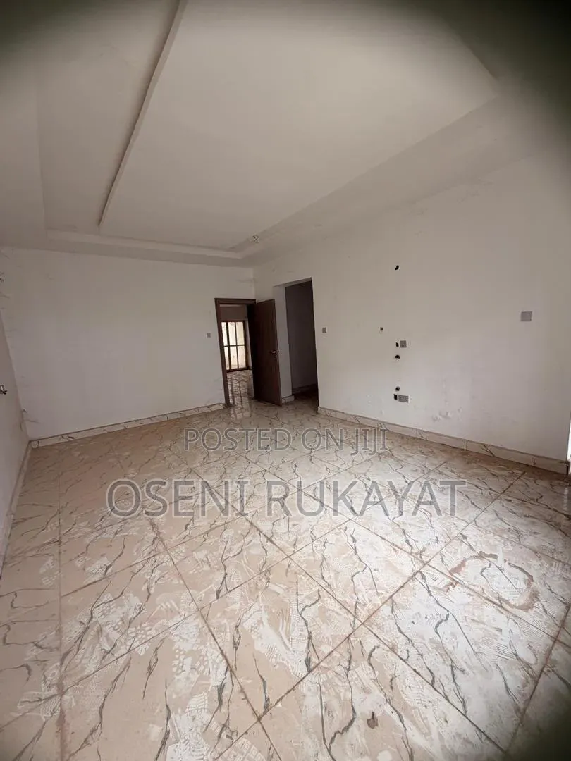 3bdrm Block of Flats in Mabushi for rent in Mabushi