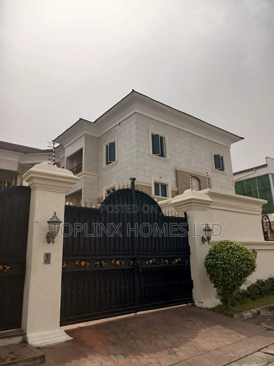 Furnished 4bdrm Duplex in Banana Island for rent in Banana Island