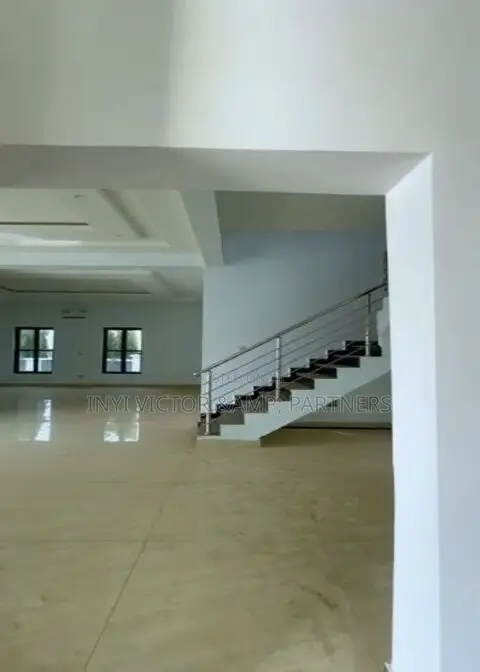 6bdrm Duplex in Asokoro for sale in Asokoro