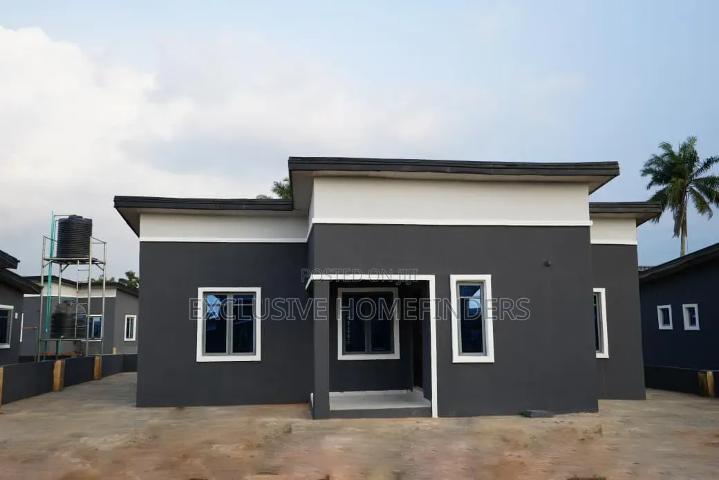 3bdrm Bungalow in Queens Homes, Ogun Waterside for sale in Ogun Waterside