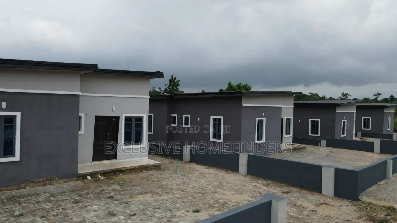 3bdrm Bungalow in Queens Homes, Ogun Waterside for sale in Ogun Waterside