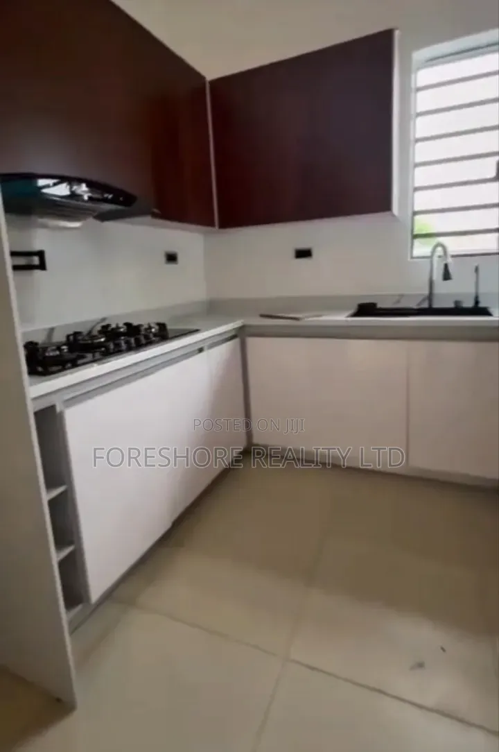 3bdrm Apartment in Ikeja Gra for sale in Ikeja GRA