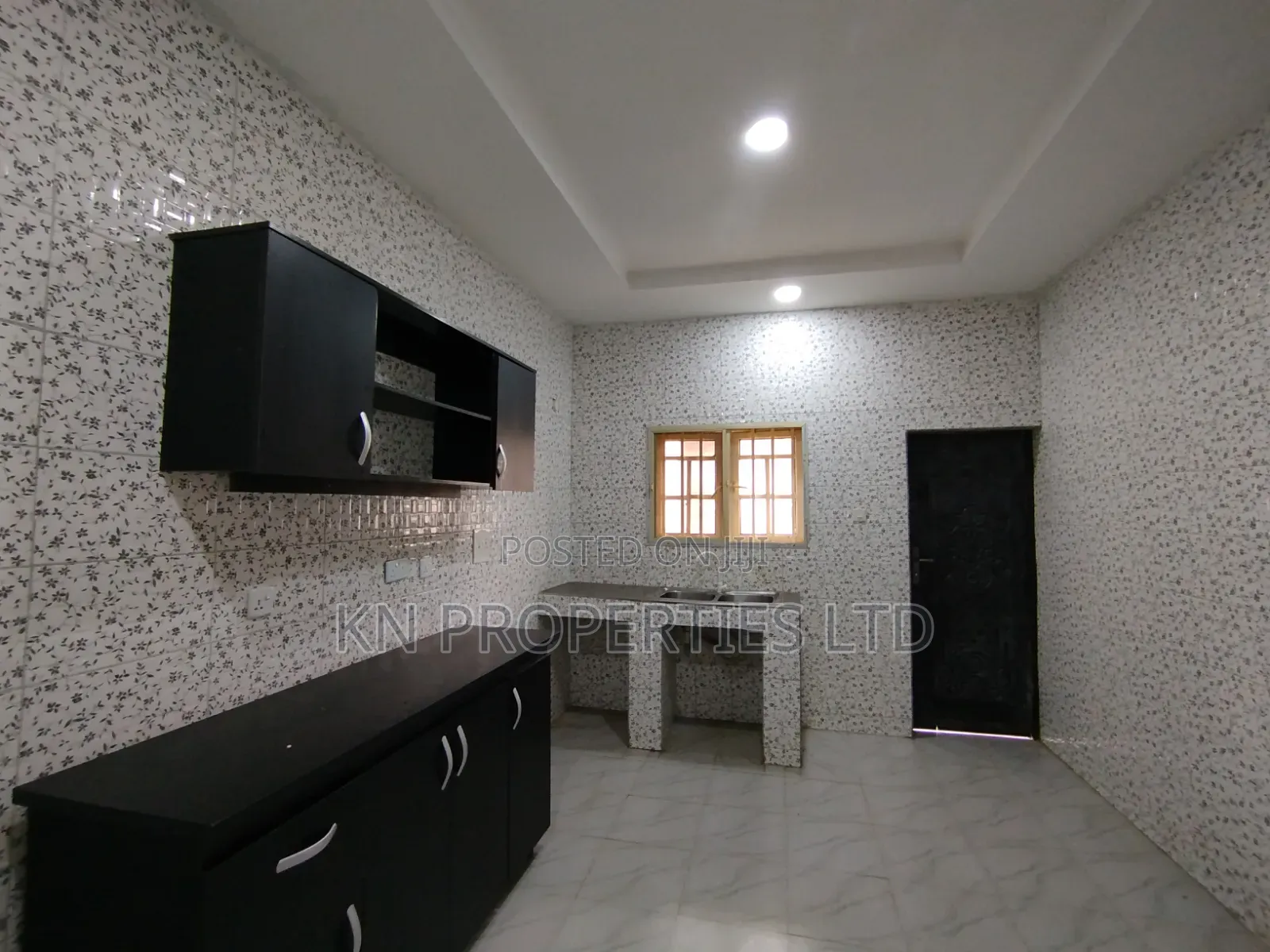 2bdrm Block of Flats in Apo for rent in Apo Resettlement