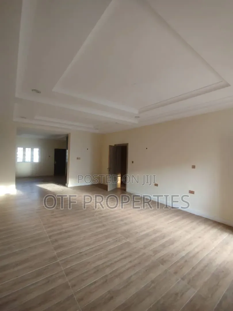 3bdrm Duplex in Jahi Gilmore for rent in Jahi