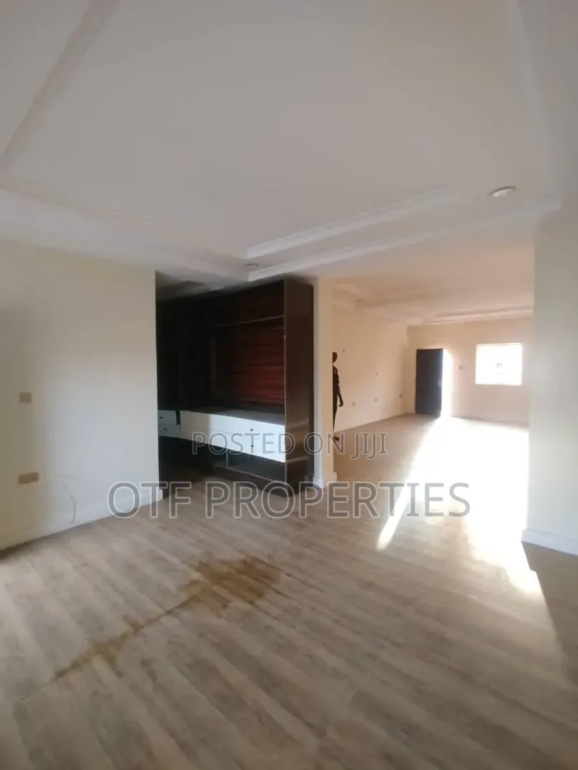 3bdrm Duplex in Jahi Gilmore for rent in Jahi