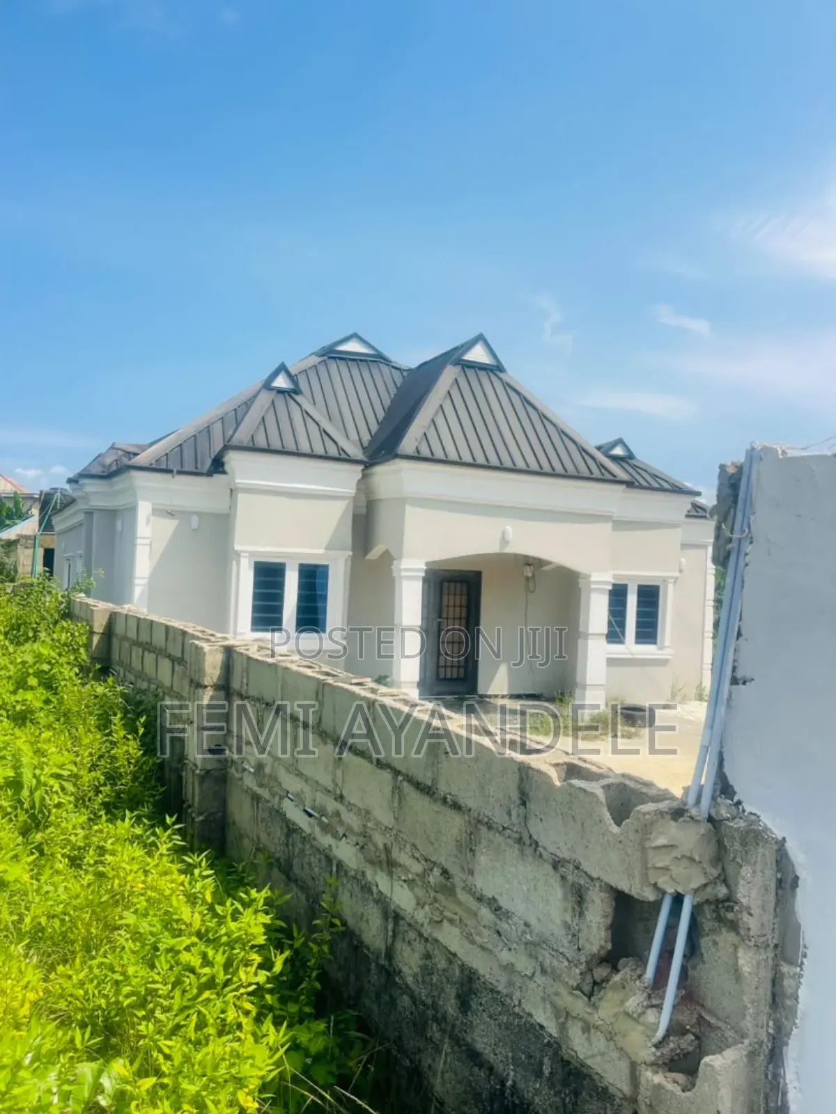 Furnished 3bdrm Bungalow in Ofin Estate, Igbogbo for sale in Igbogbo