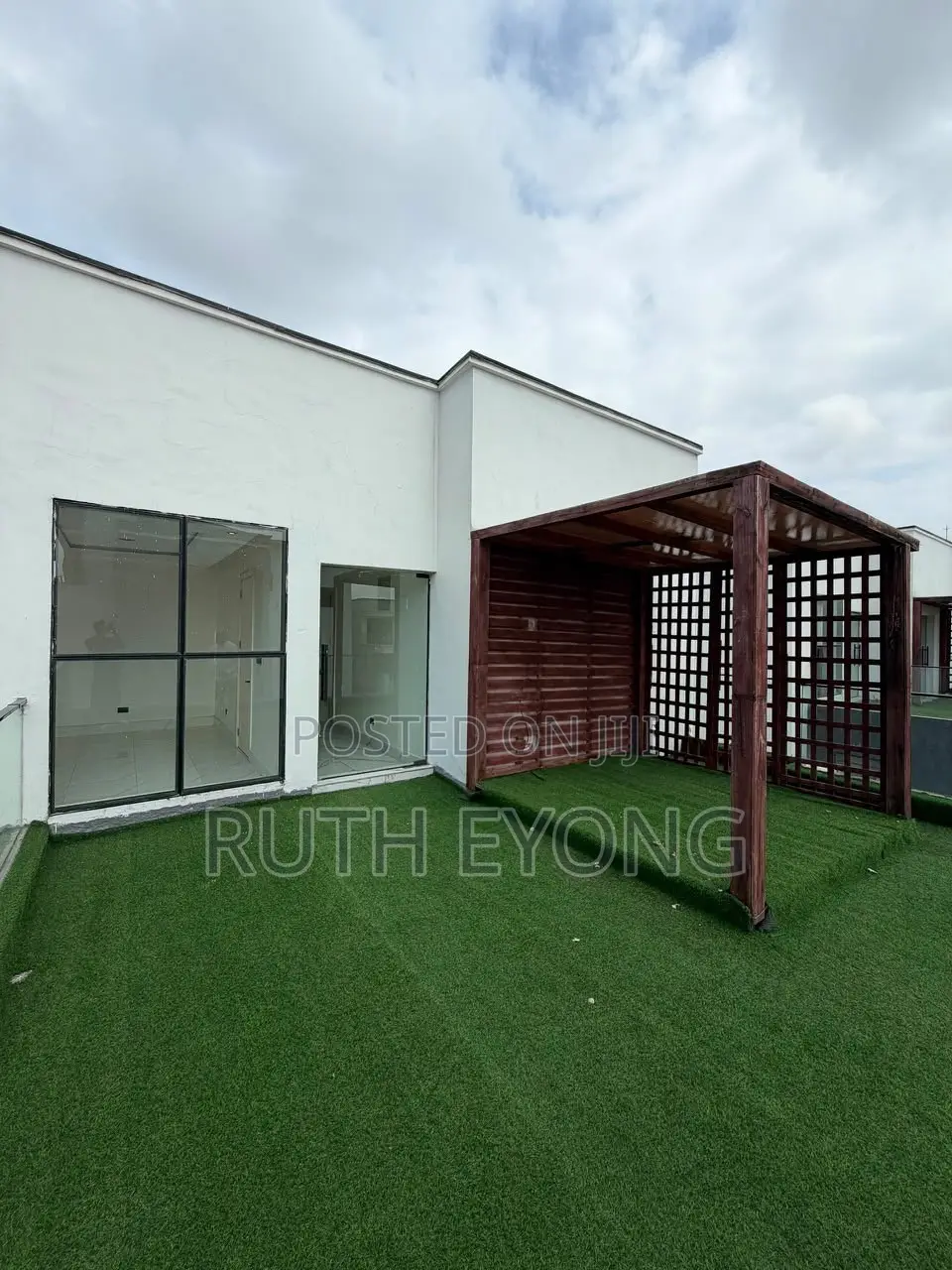 5bdrm House in Lekki for sale in Lekki Phase 1