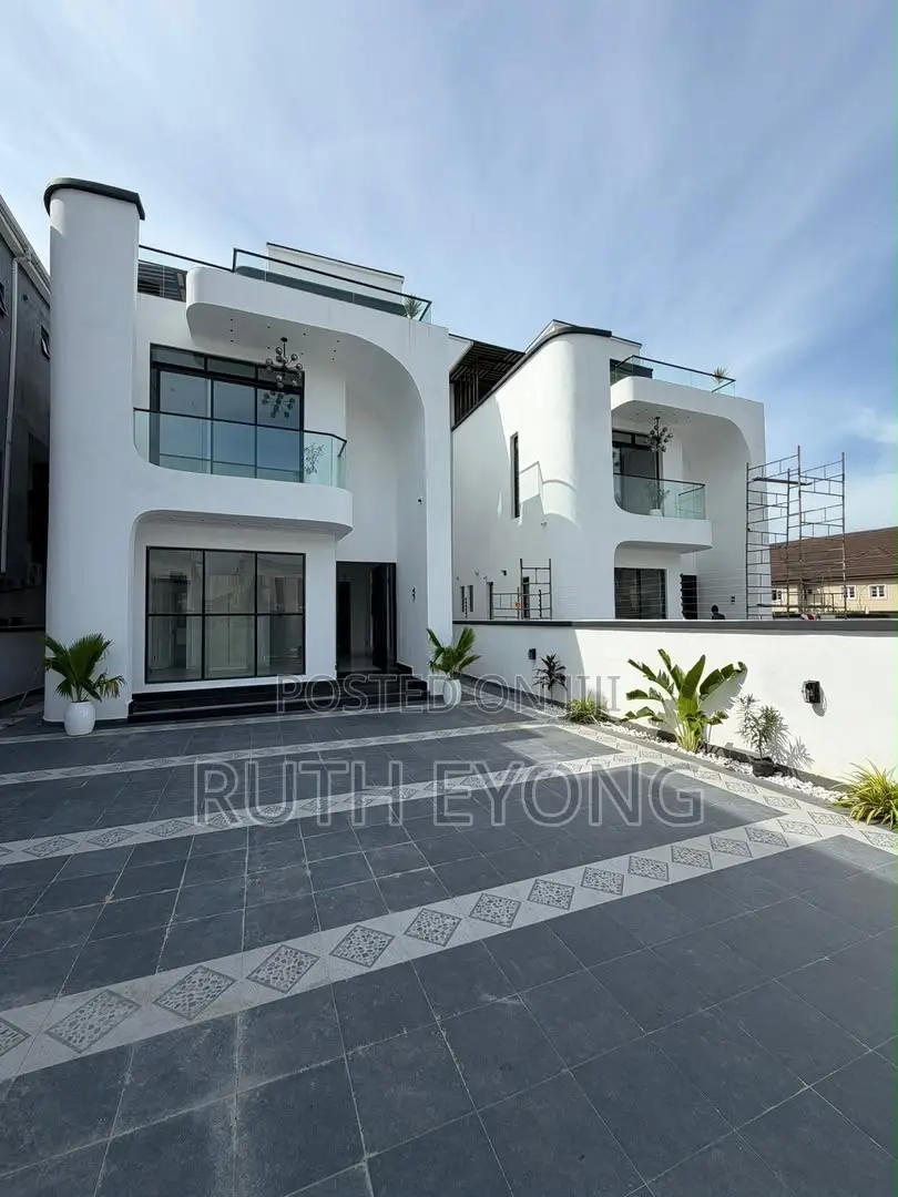 5bdrm House in Ikate Lekki for sale in Ikate