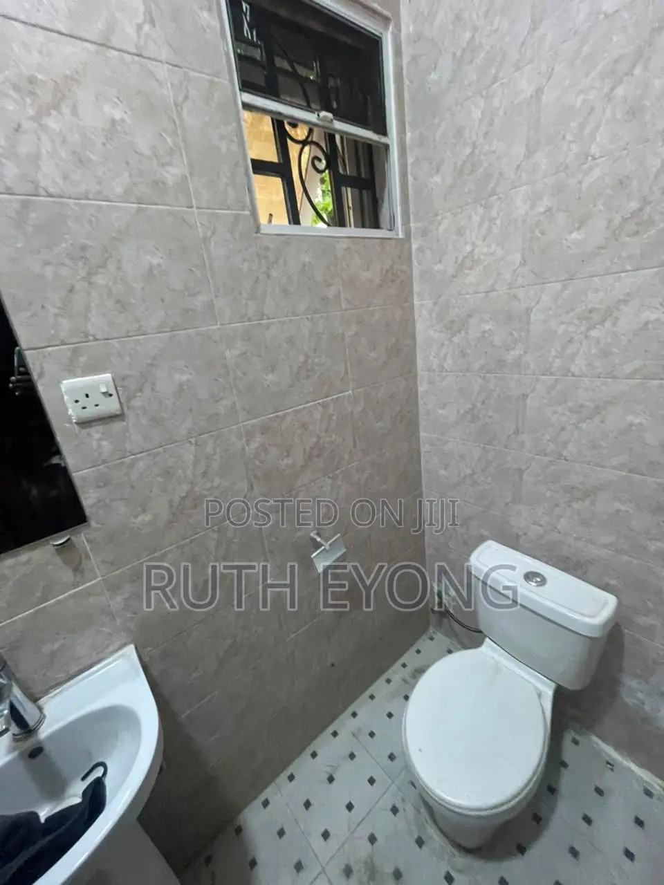 4bdrm House in Ologolo Lekki Lagos for rent in Ologolo