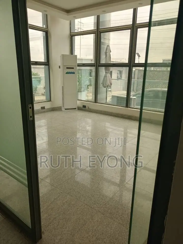 Office Space in Lekki Phase 1