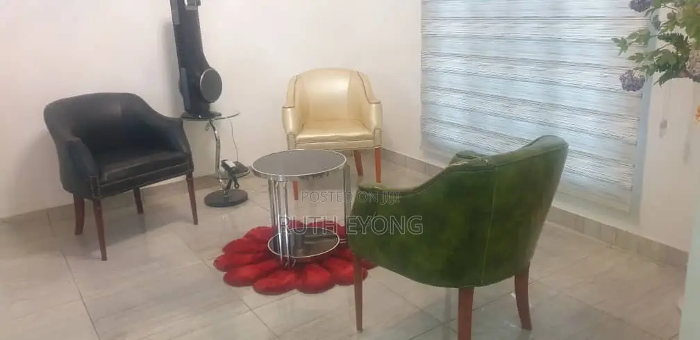 5bdrm House in Megamound Estate, Ikota for sale in Ikota