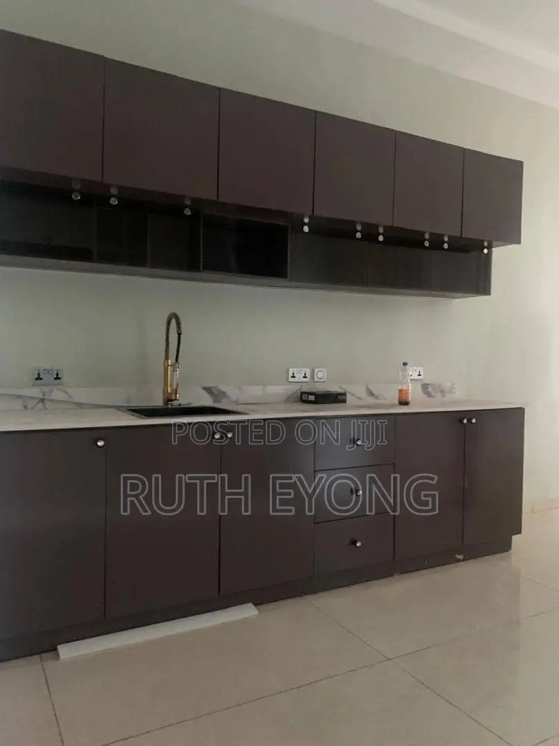 1bdrm Apartment in Vi, Adeola Odeku for rent in Adeola Odeku