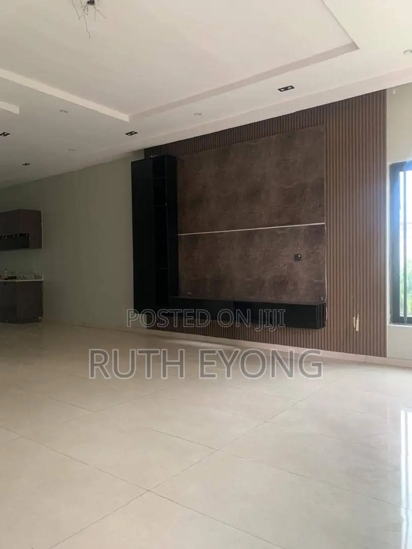 1bdrm Apartment in Vi, Adeola Odeku for rent in Adeola Odeku