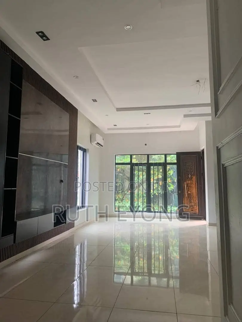 1bdrm Apartment in Vi, Adeola Odeku for rent in Adeola Odeku