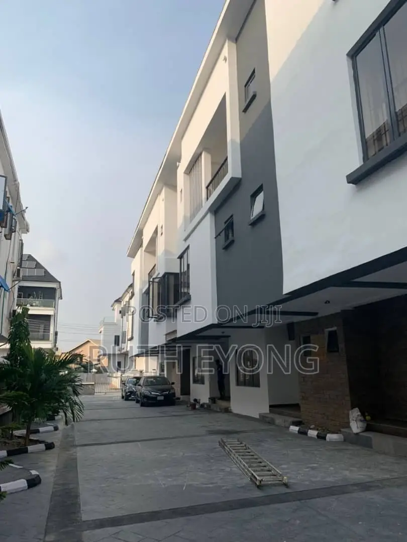 3bdrm Townhouse / Terrace in Ocean Bay Estate, Lekki Phase 1 for rent in Lekki Phase 1