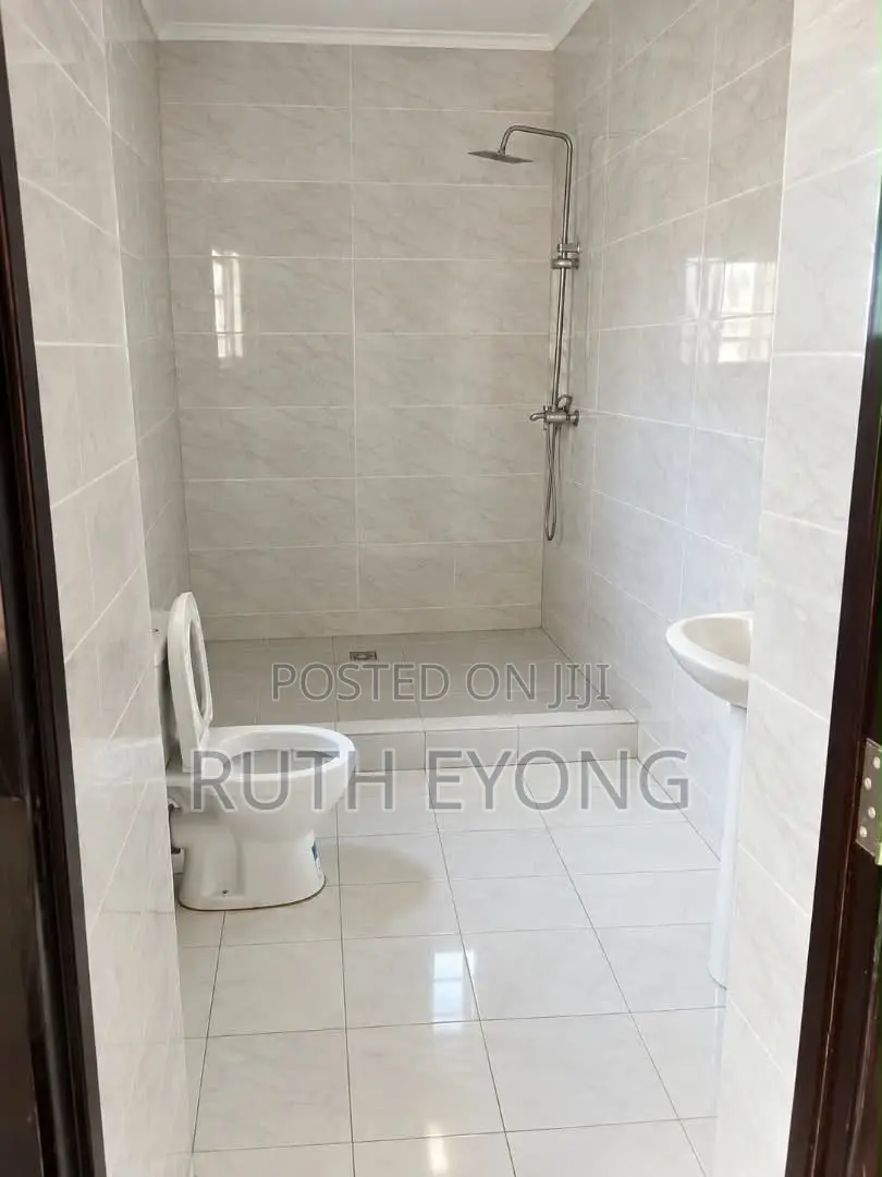 3bdrm Apartment in Opposite Buena Vista, Lekki Phase 1 for rent in Lekki Phase 1