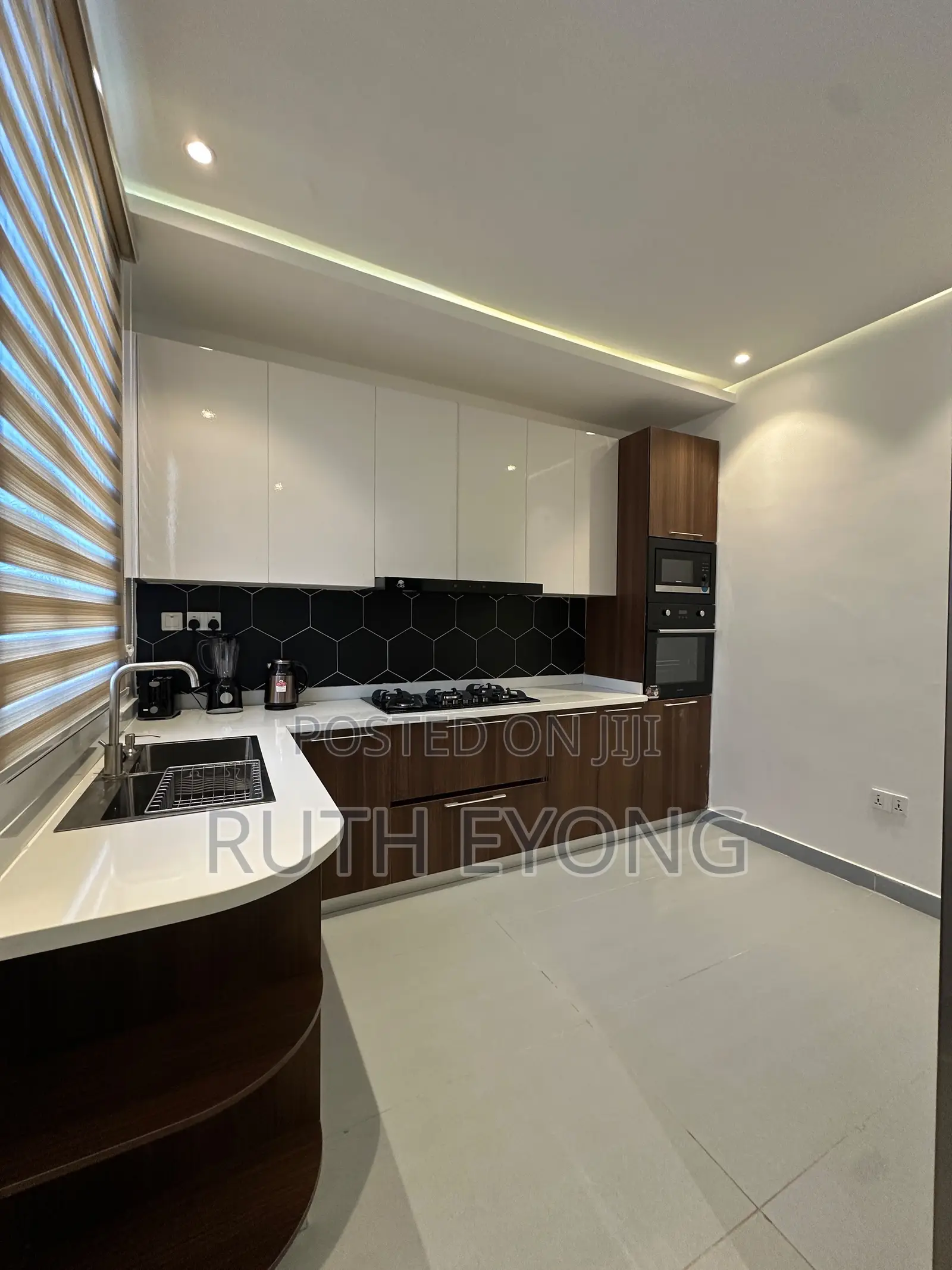 Furnished 2bdrm Apartment in Vi Main, Victoria Island Extension in Victoria Island Extension
