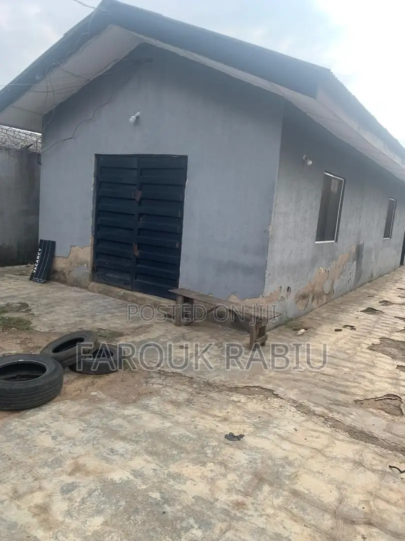 3bdrm House in Industrial Estate, Ikorodu for sale in Ikorodu