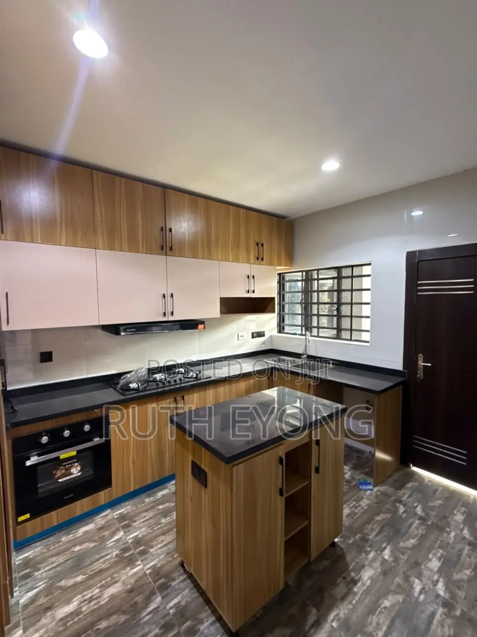 4bdrm Townhouse / Terrace in 𝗚𝗿𝗲𝗲𝗻𝗯𝗮𝘆 𝗘𝘀𝘁𝗮𝘁𝗲, Ilaje / Lekki for rent in Ilaje / Lekki