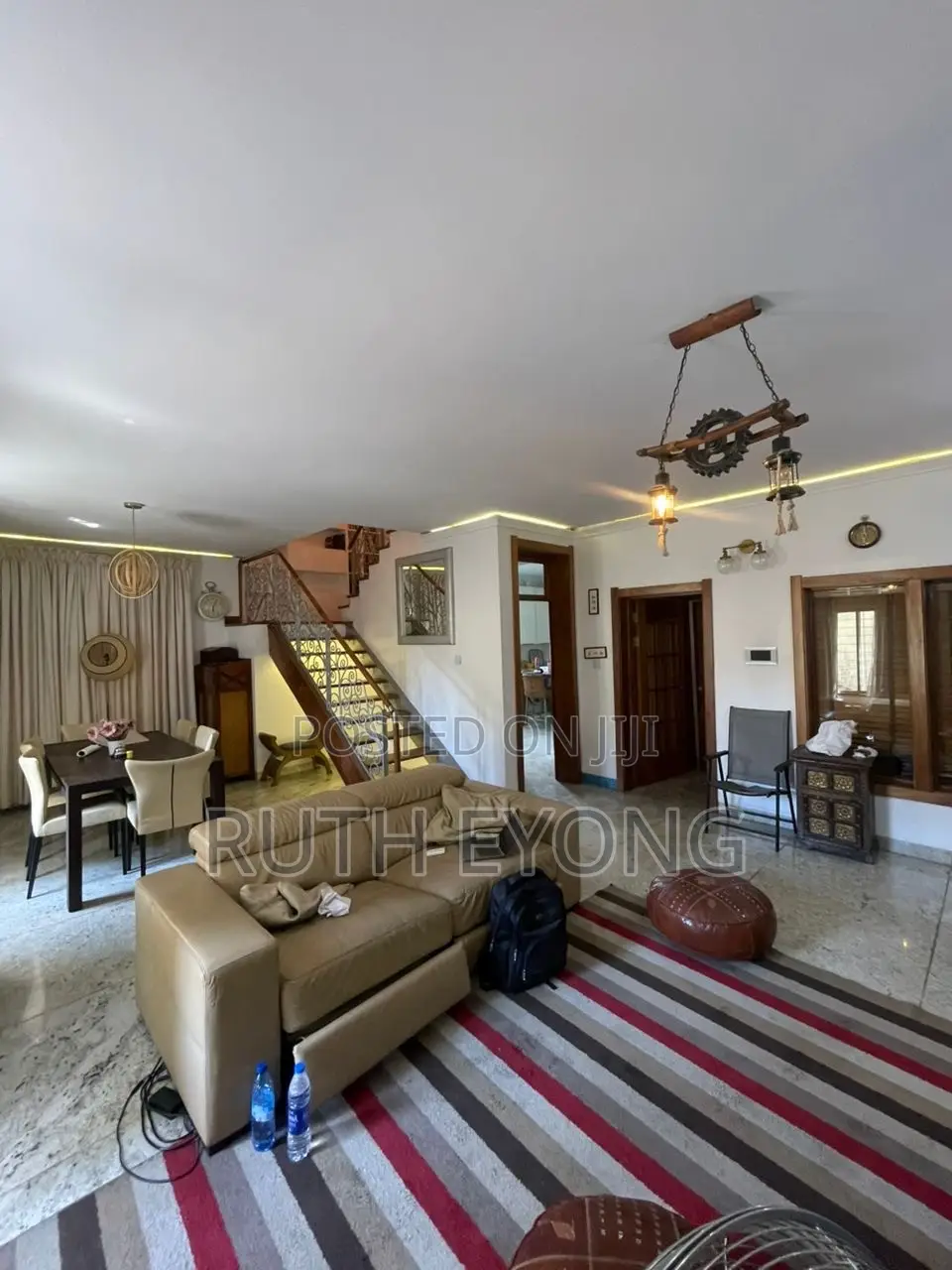 4bdrm House in 𝗢𝗳𝗳a 𝗔𝗱𝗺𝗶𝗿𝗮𝗹𝘁𝘆 𝗪𝗮𝘆,, Lekki Phase 1 for rent in Lekki Phase 1
